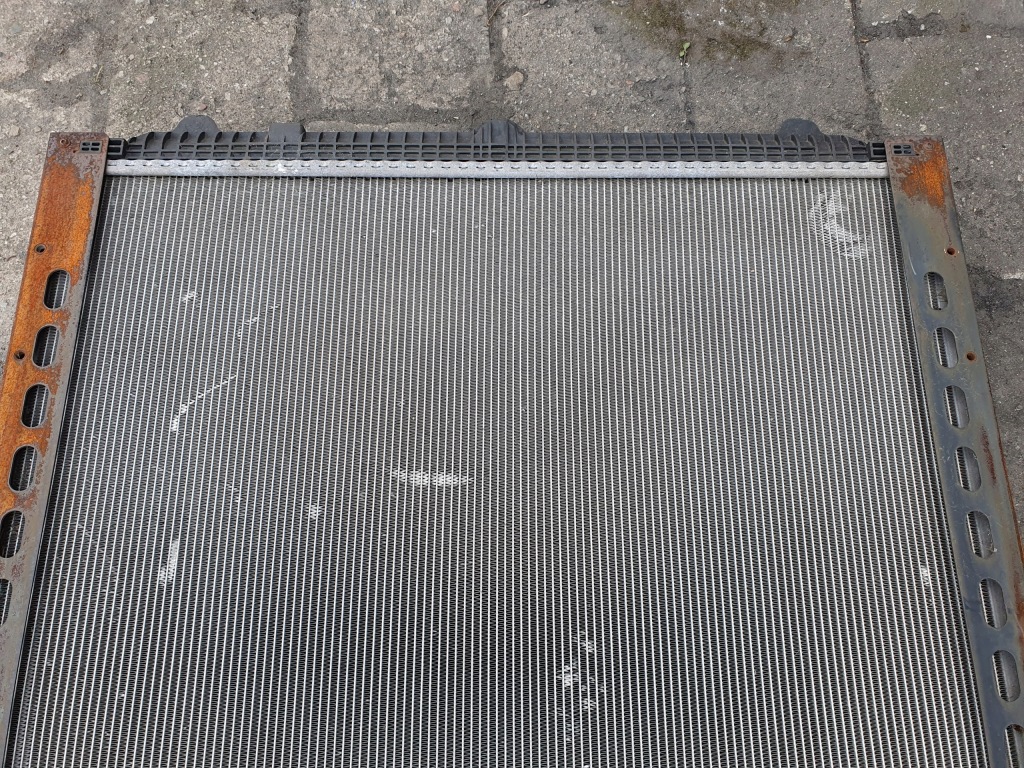 Радіатор води mercedes actros mp4 a9605000801 Недорого