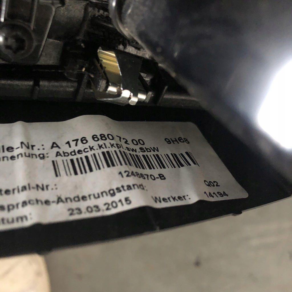 фото №9, Mercedes w176 керування панель кондиціонера бардачок