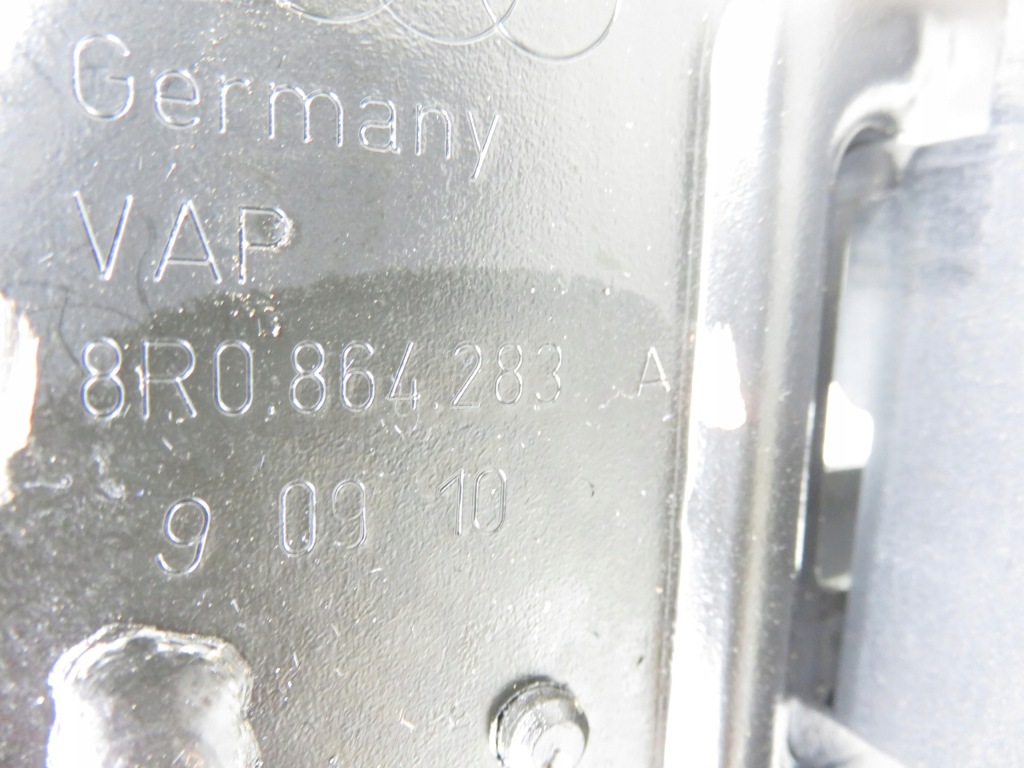 Подлокотник audi q5 8r 8r0864283a с Разборки