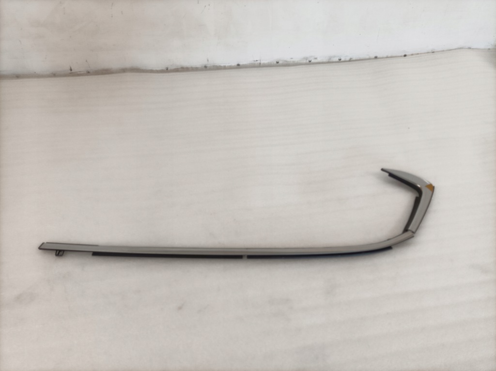 фото №1, Mazda 3 bp молдинг дверь хром задняя левая