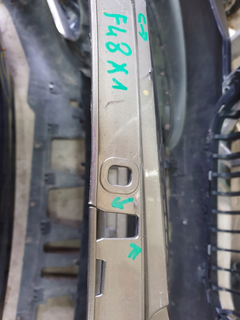 Bmw x1 f48 бампер передний перед в Украине