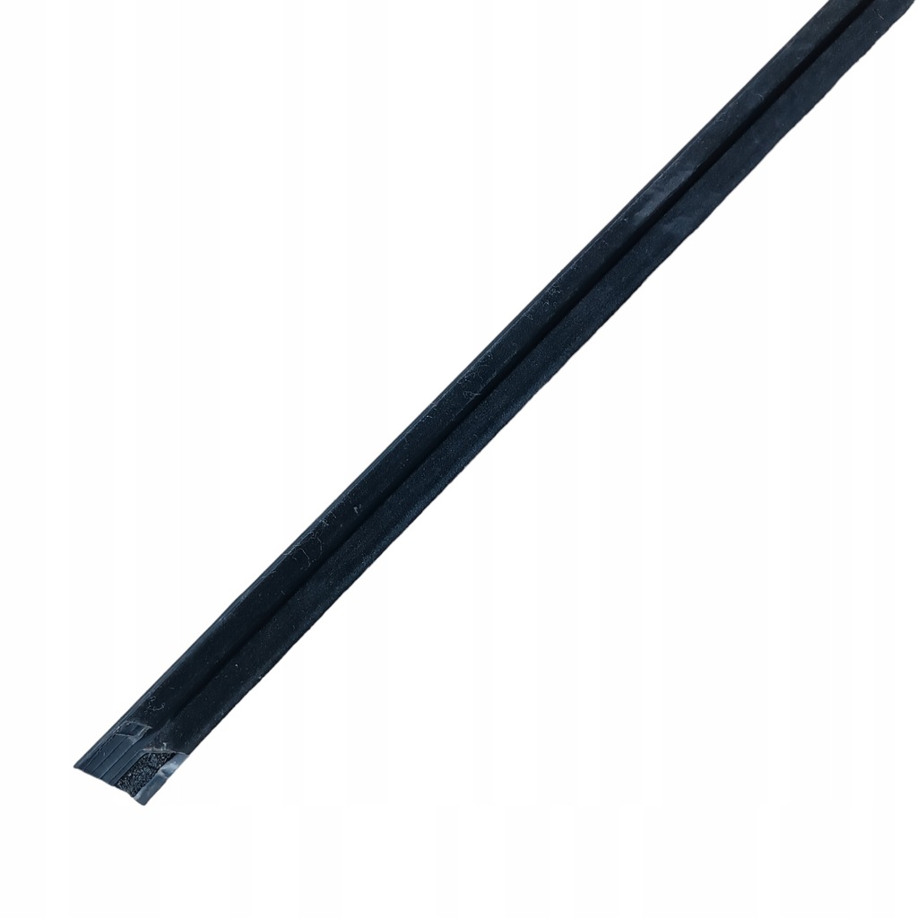 фото №7, Молдинг уплотнитель дверь левый перед nissan leaf ii