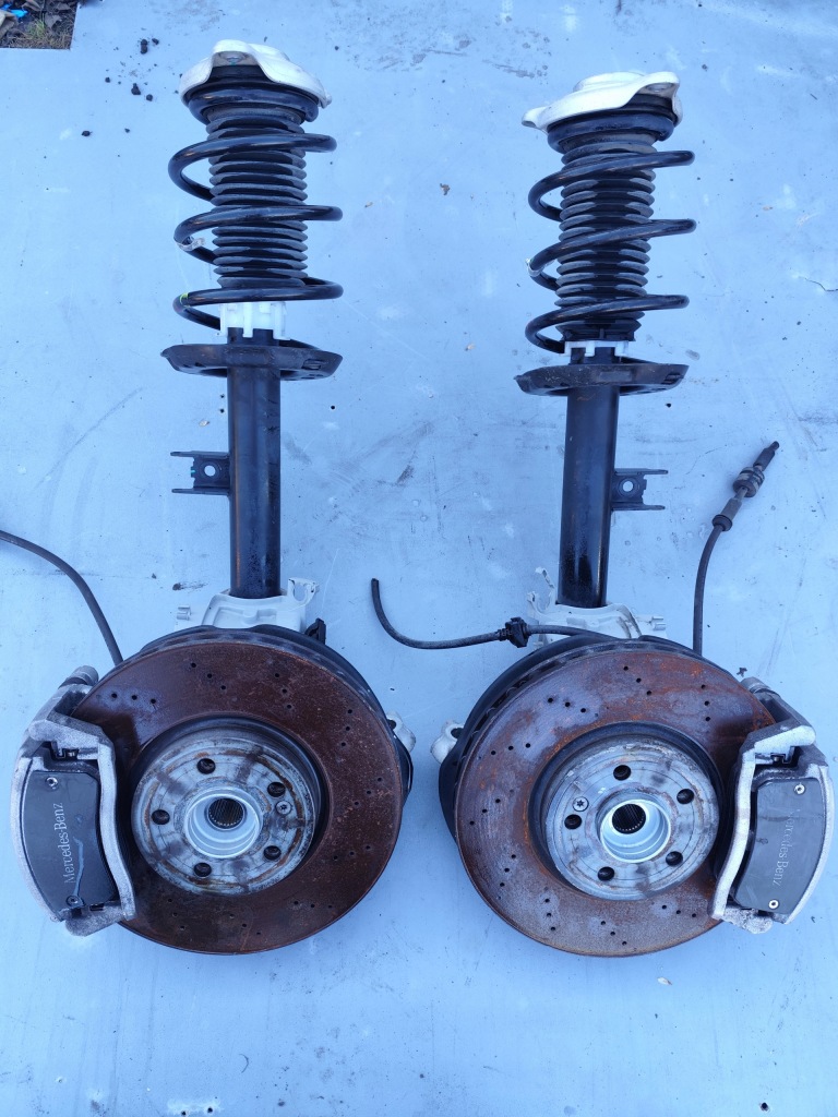 фото №1, Mercedes glb w247 поворотный кулак амортизатор перед левый правый