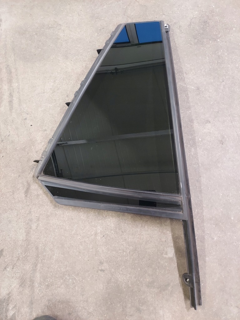 фото №1, Bmw x5 g05 2023 перед сторона правая стекло кузовная задняя