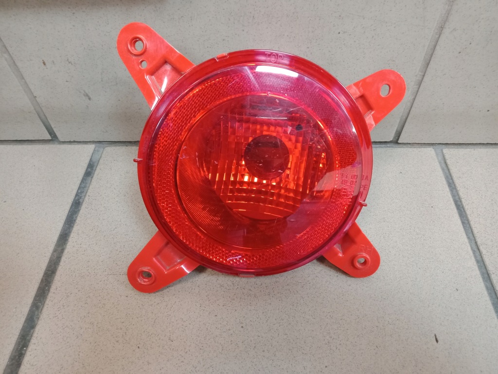 фото №12, Hyundai i10 2 ii lift 16- лампа противотуманная задняя