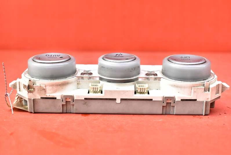 фото №5, Панель управление обдув кондиционер mazda 6 1 i gg 02-05