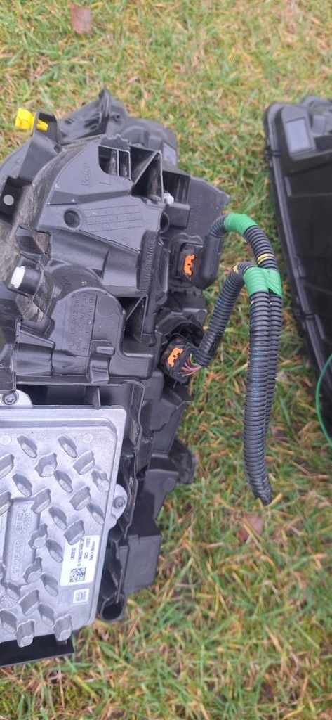 фото №1, Штекер электропроводка лампы правая peugeot 3008 ii lift