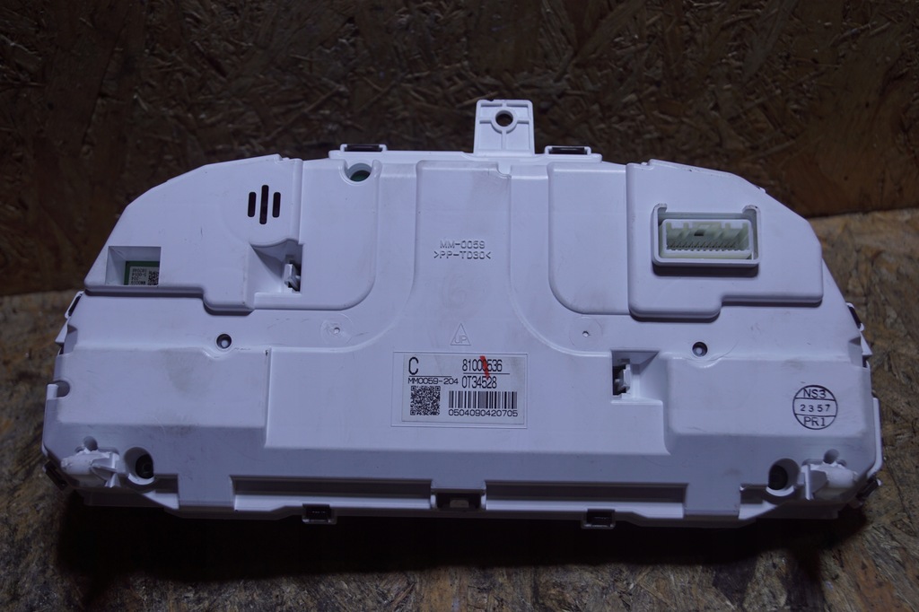 фото №5, Mitsubishi outlander iii лічильник приладова панель 8100c536 uk