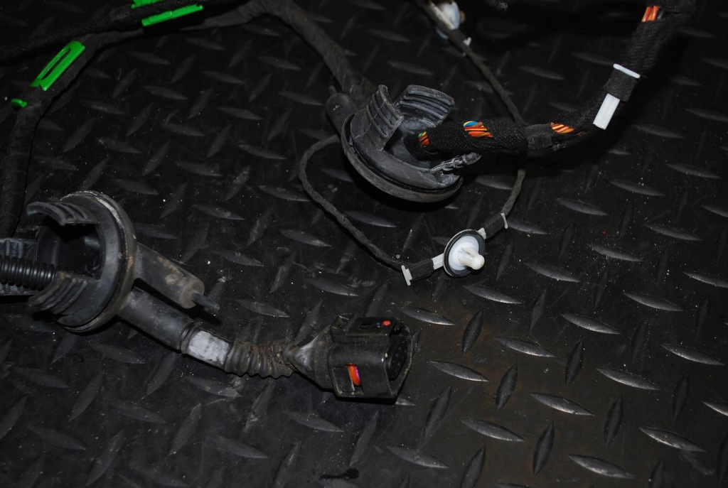 фото №7, Жгут дверь правый перед audi a6 c6 eu 4f1971030ad