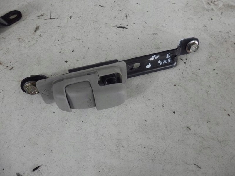 фото №1, Suzuki sx-4 08 регулировка высоты поперечина правый