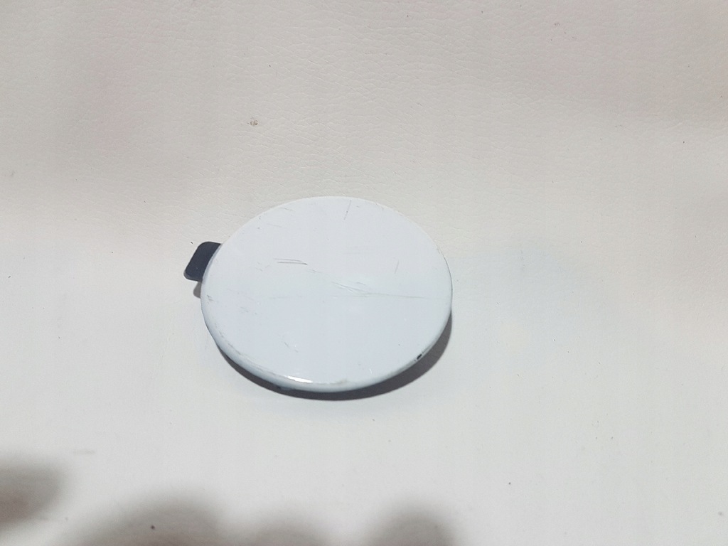 фото №1, Ford fiesta mk8 заглушка na hak бампер перед