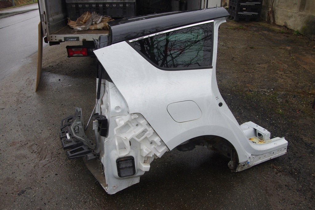 фото №1, Чверть права крила renault scenic grand scenic iv dv369