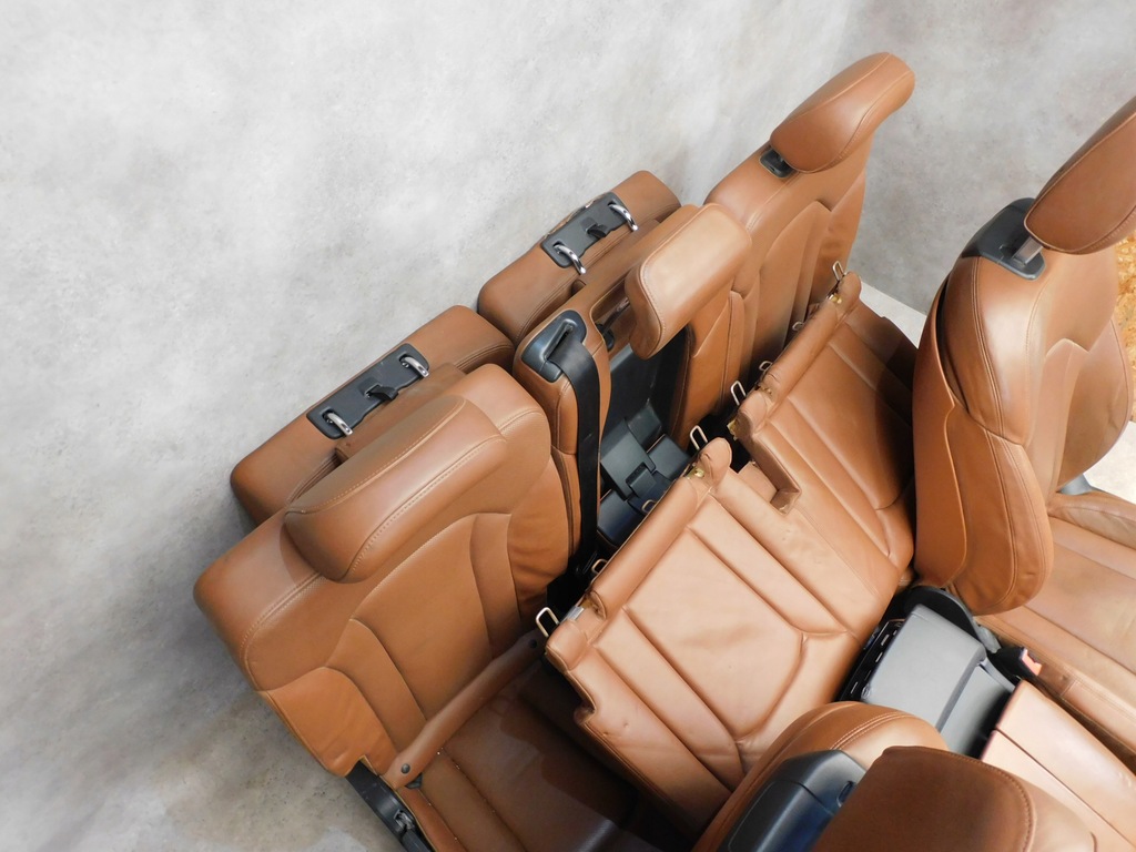 фото №10, Audi q7 4m сиденья заднее сиденье обшивки коричневые 7 человек