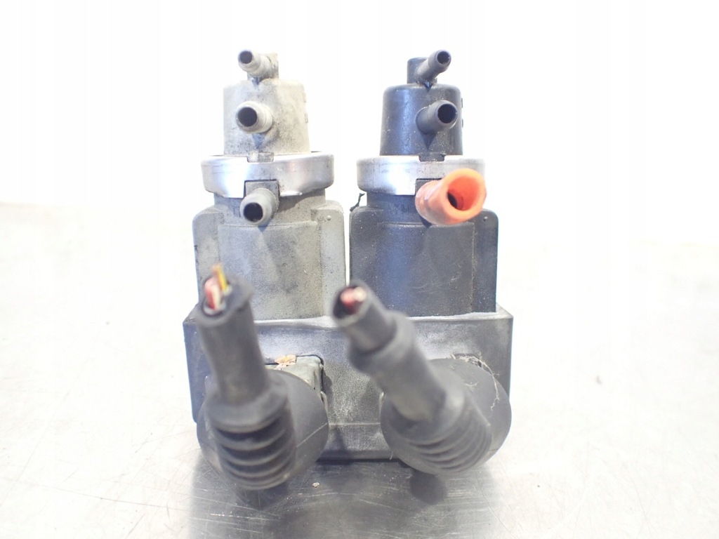 фото №1, Клапан вакуумa audi a6 c5 2.5