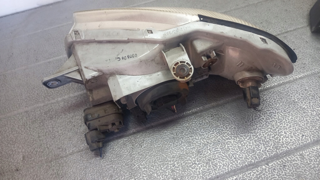 фото №3, Фара правий hyundai accent ii lc 00r 3d