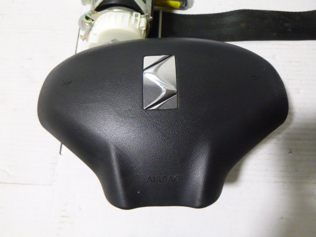 фото №3, Комплект подушка подушка безопасности ремни citroen ds3