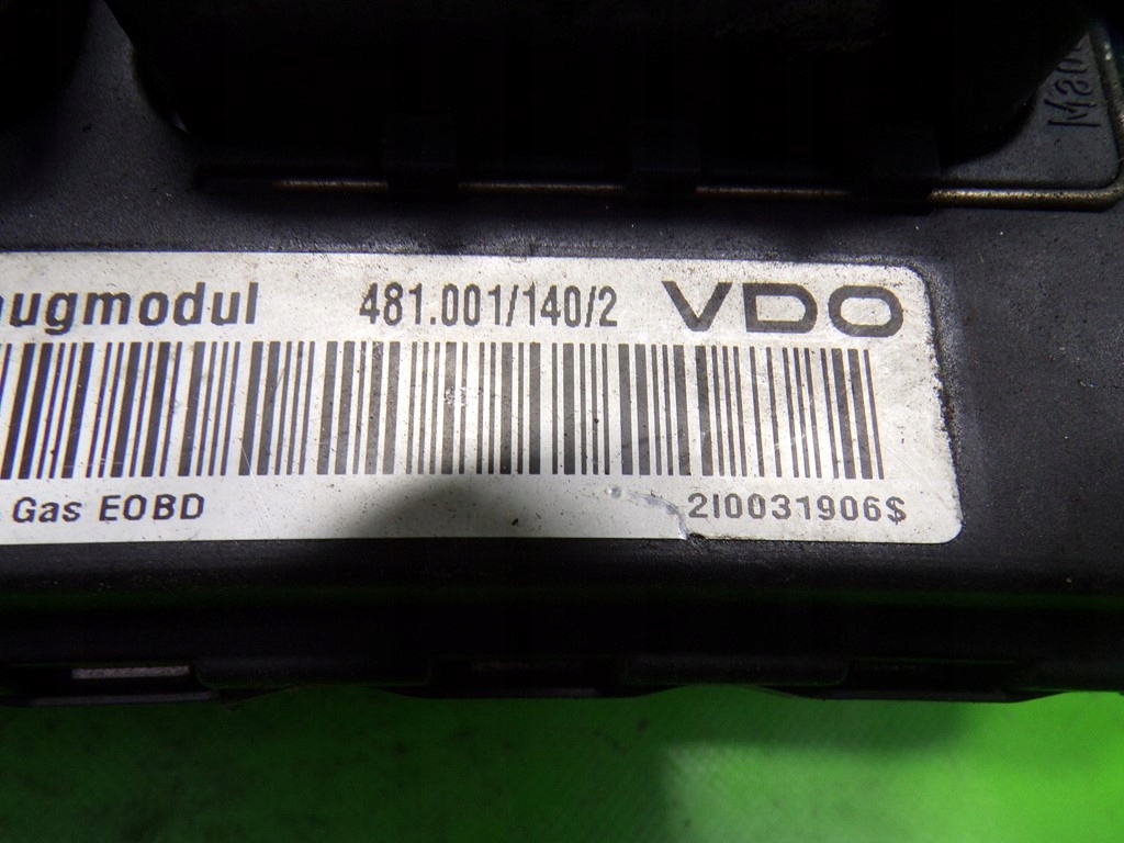 Купити Mercedes a klasa 160 блок керування бортовий комп'ютер двигуна витратомір a1661401700