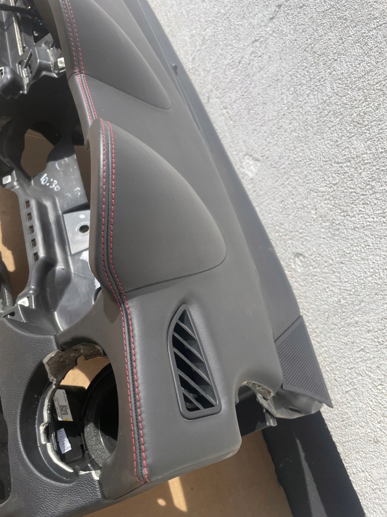 фото №3, Alfa romeo stelvio qv 2.9 quadrifoglio консоль панель приладів подушка безпеки панель приладів