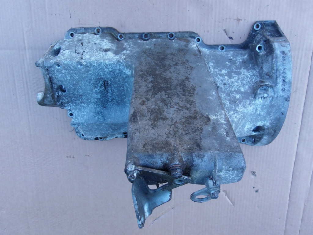 Поддон поддон масла масляная mercedes w168 1.4 benz Недорого