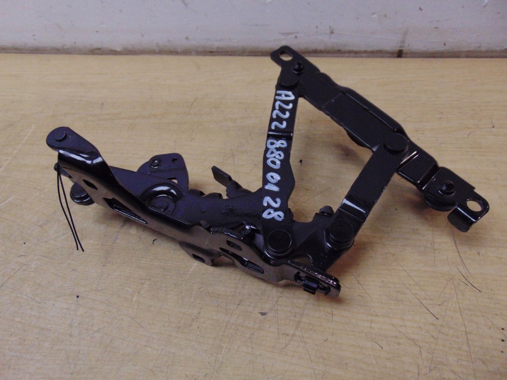 фото №10, Петля капот левый mercedes s klasa w222 a2228800128 новый