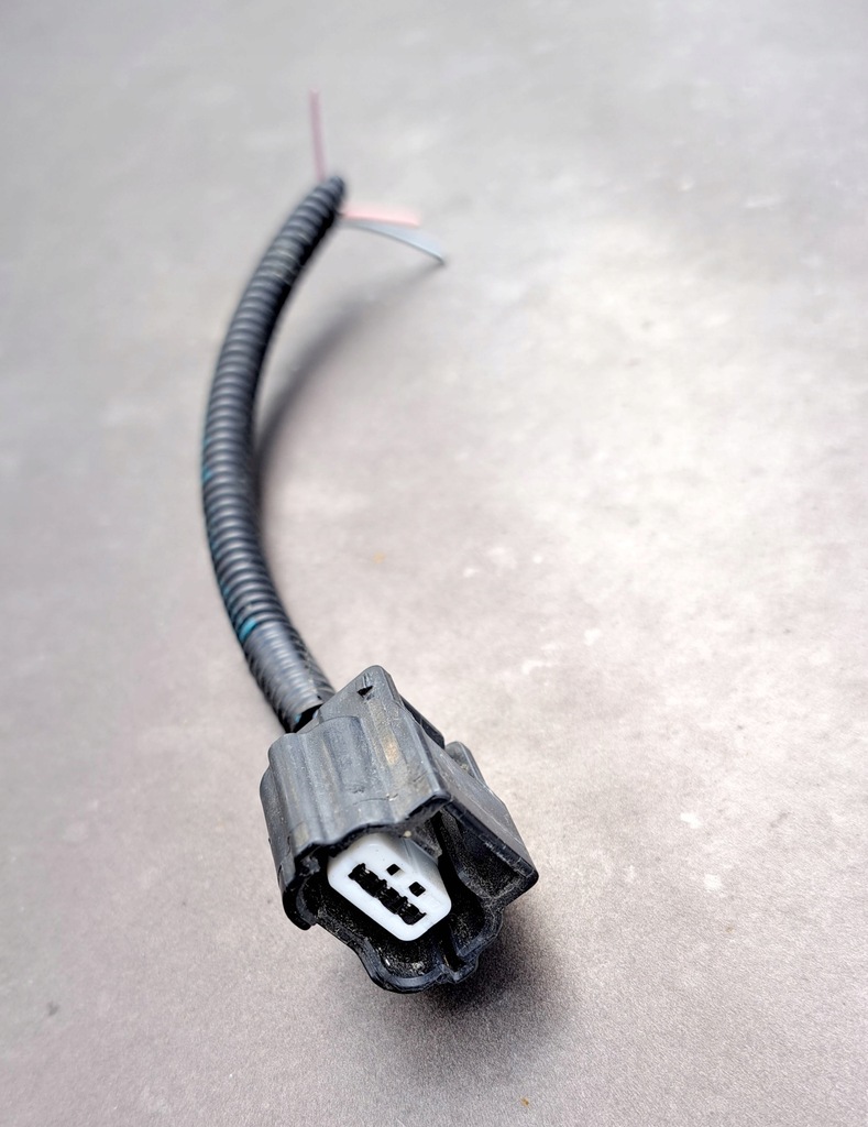 фото №1, Штекер колодка датчика парковки pdc renault megane scenic iv