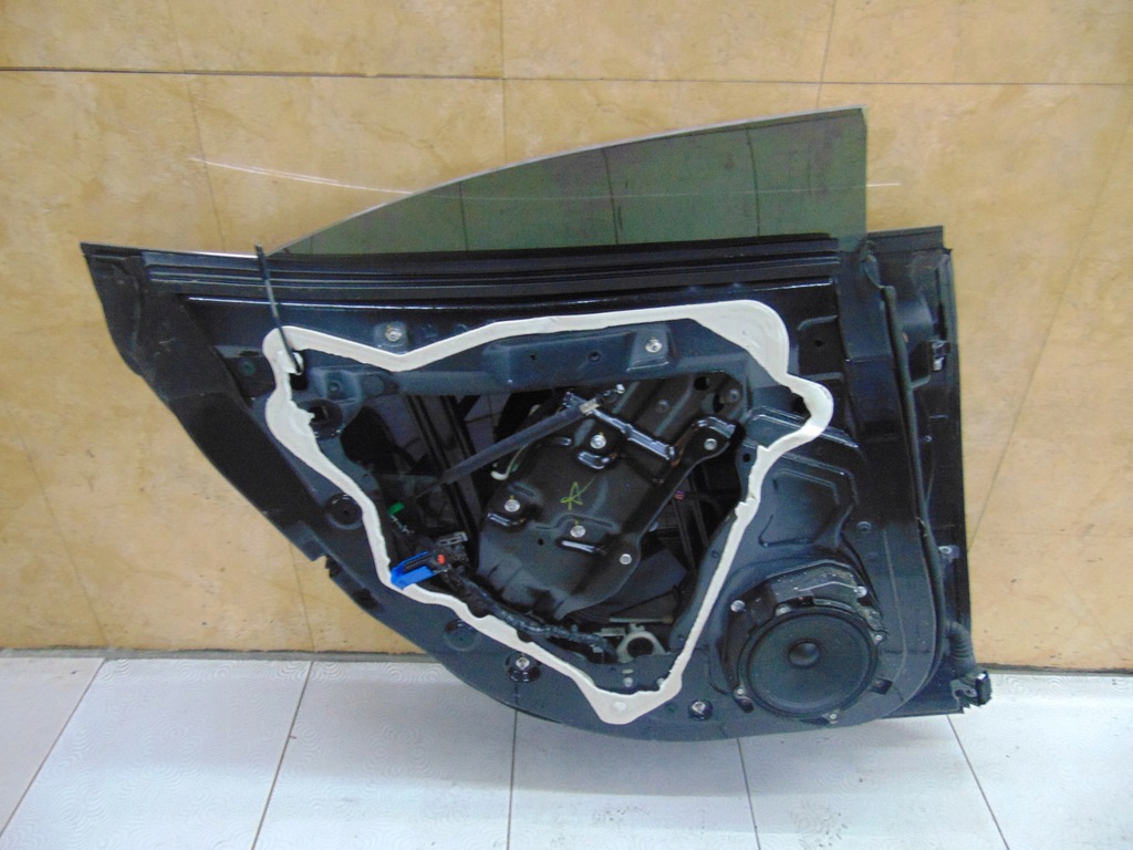 фото №4, Дверь задняя задние левая правое maserati ghibli lift