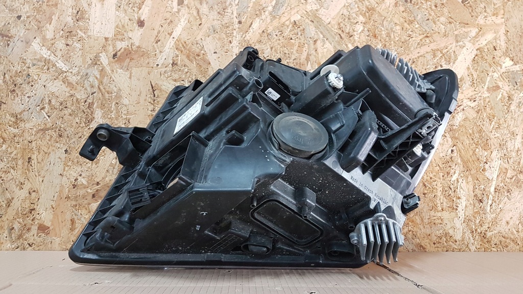 фото №11, Лампа перед права vw crafter ii 7c1 full led