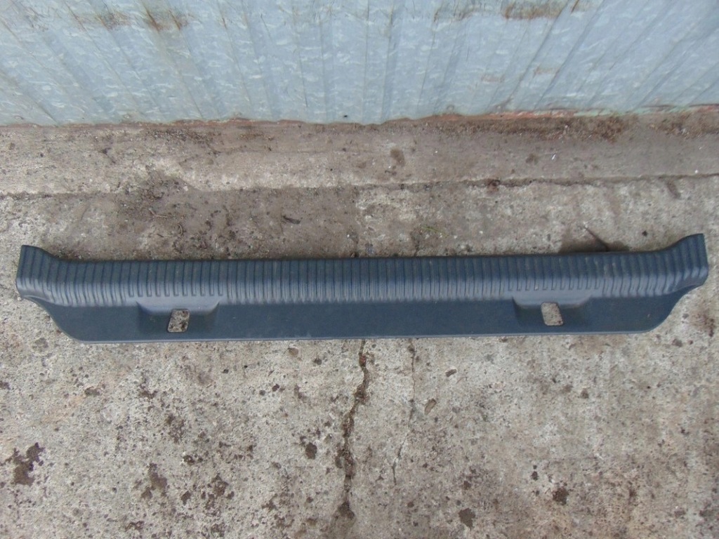 фото №4, Молдинг порог крышки задняя багажника chevrolet tahoe