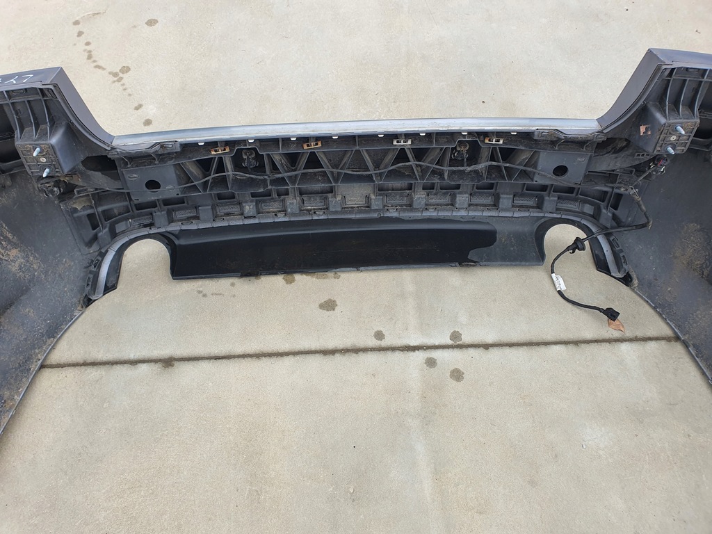 фото №13, Audi a4 b7 sedan бампер sedan задня pdc колір ly7h 11