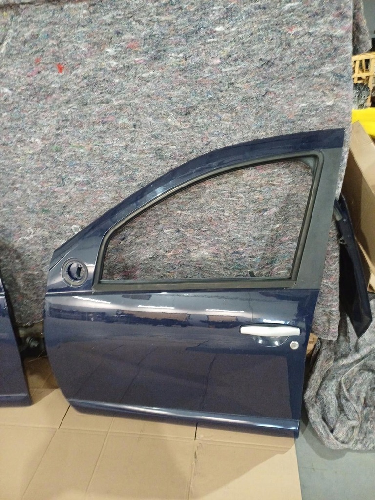 фото №5, Двері ліва праве перед dacia sandero i 1.4 8v 2010 rok