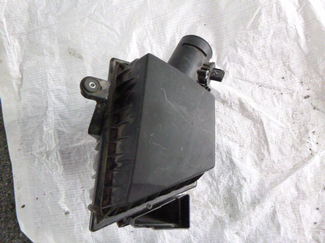 фото №1, Корпус фільтра повітря evoque