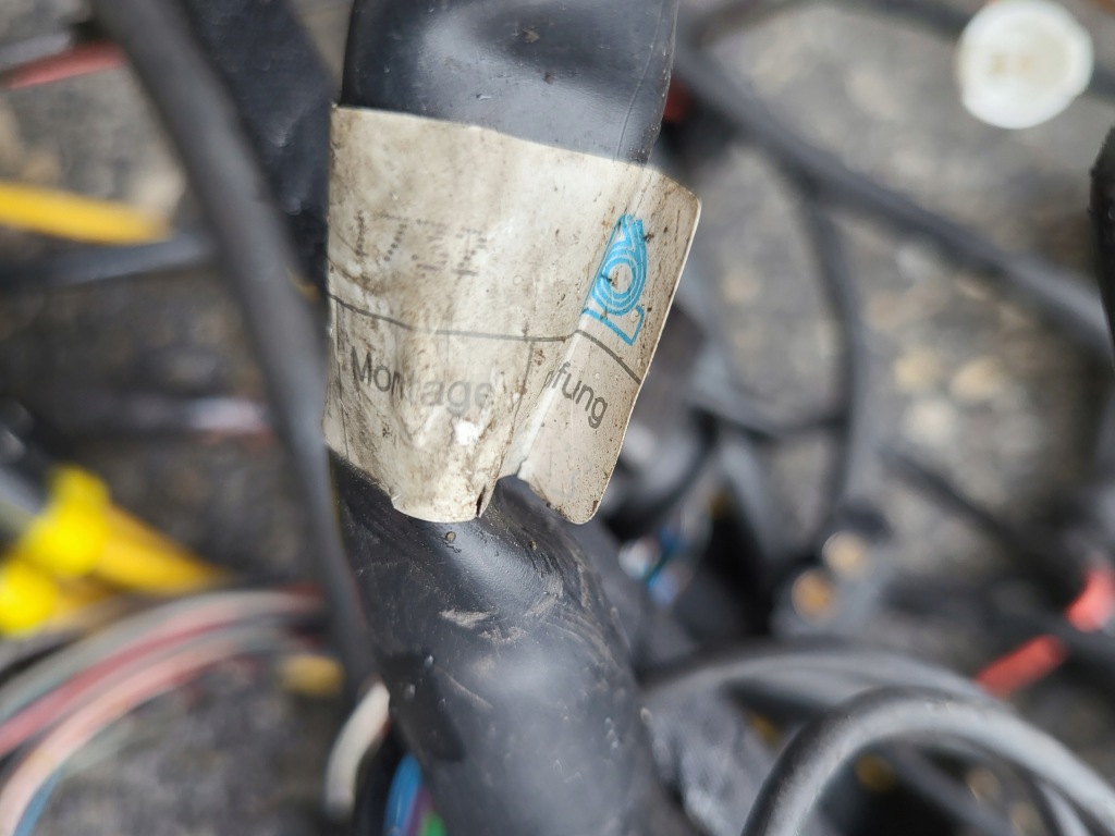 Купити Джгут електропроводка роз'єми mercedes 190 w201 1.8 b оригінальний номер європа