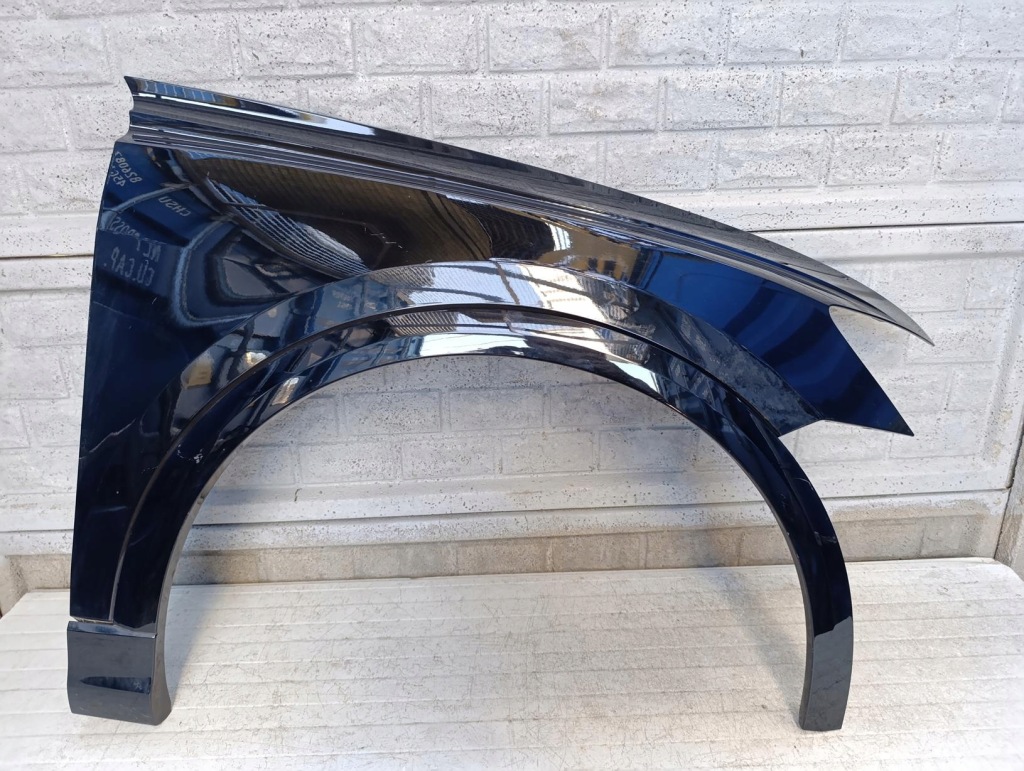 фото №1, Audi q8 q 8 крыло передний правый оригинал