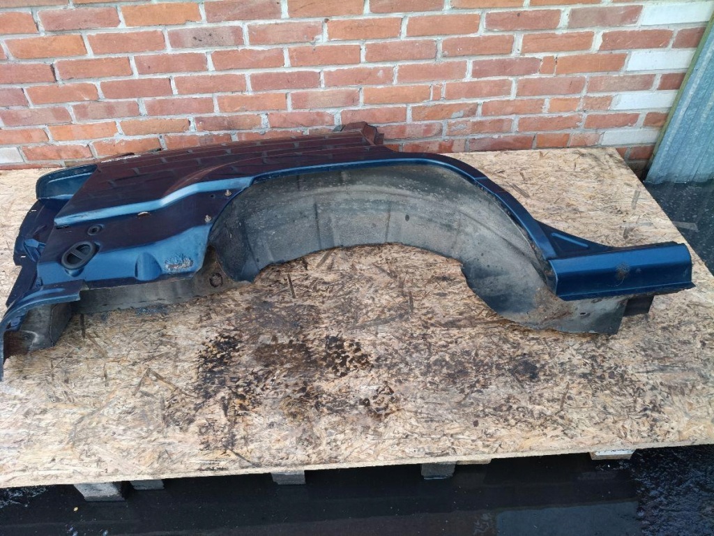 Jeep grand cherokee wj 99-04 r крила праві задній в Україні