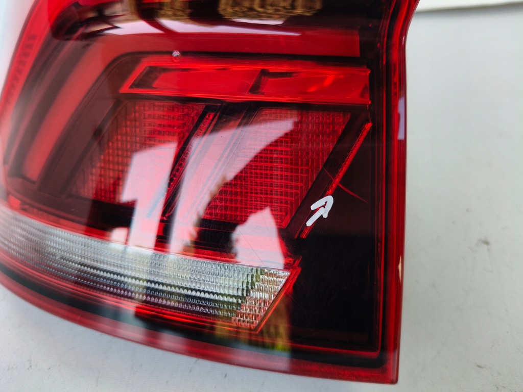 фото №3, Лампа ліва задня vw t-roc 2ga 21- lift led