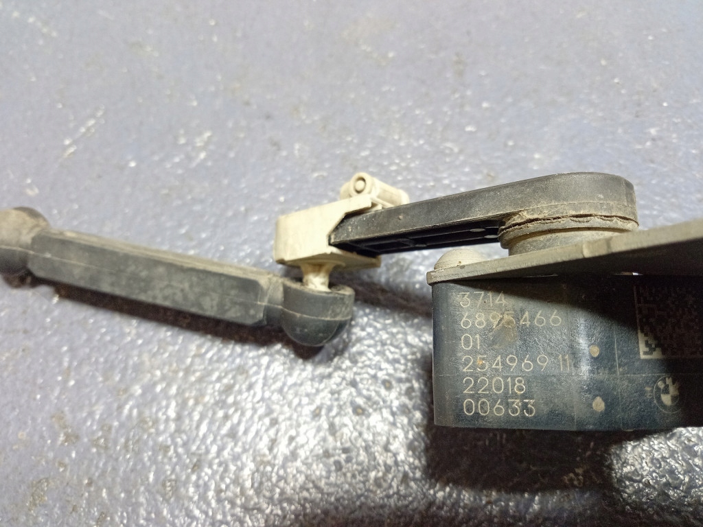 Bmw i4 g26 датчик вирівнювання світла 6895466 в Україні