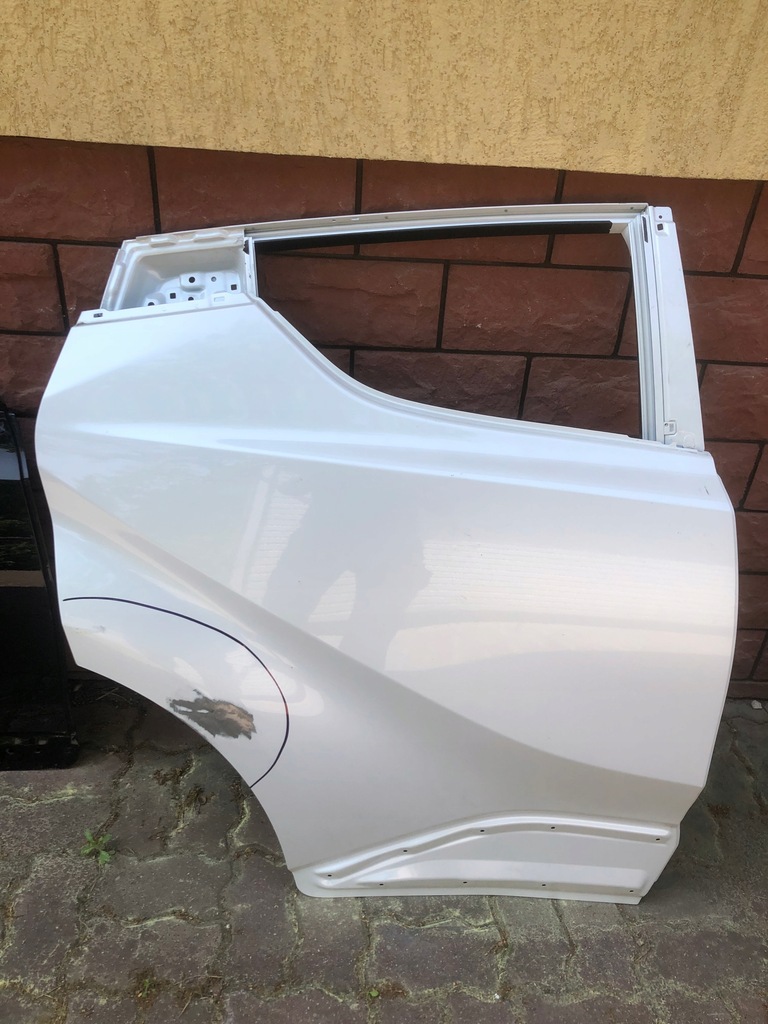 фото №1, Toyota c-hr chr дверь правое задние