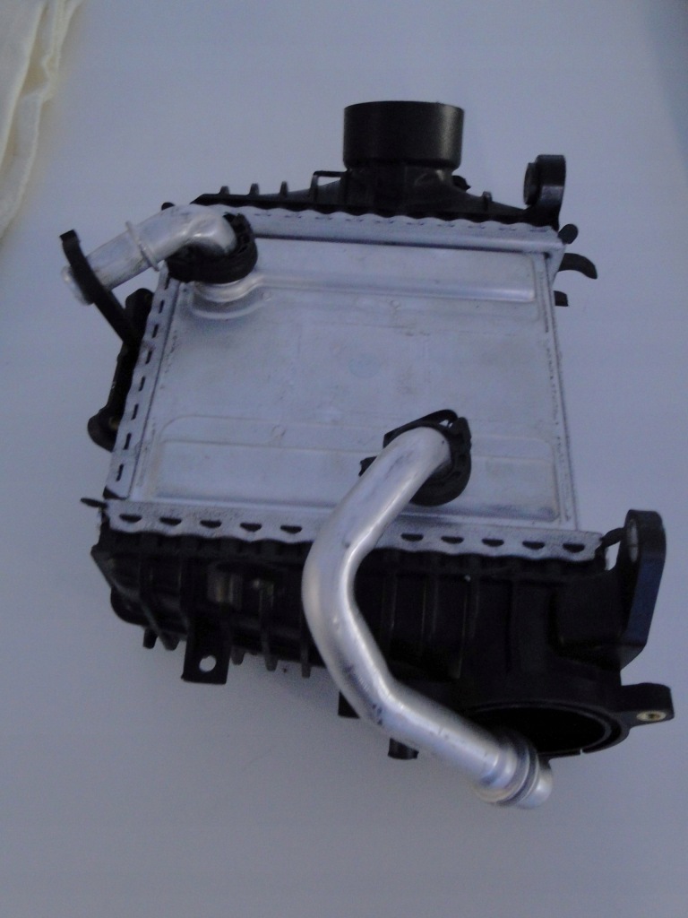 Mercedes om654920 радиатор воздуха интеркулер a6540904201 a6540901500 Цена