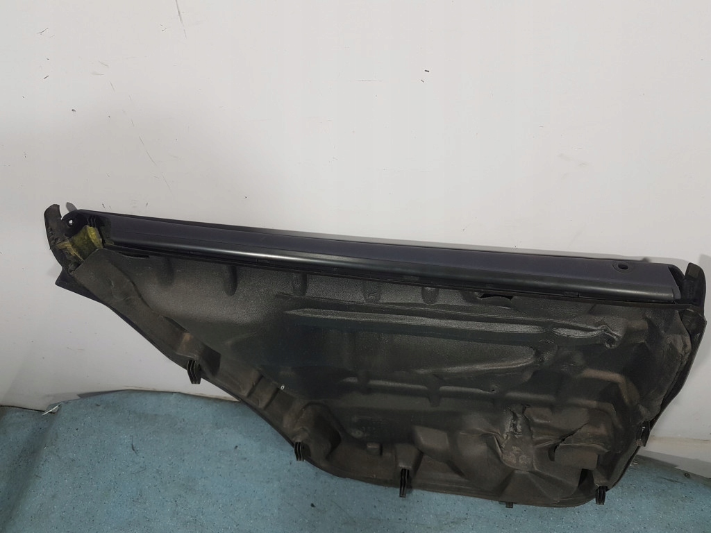 Audi a4 b5 оббивка двері задня праве Київ