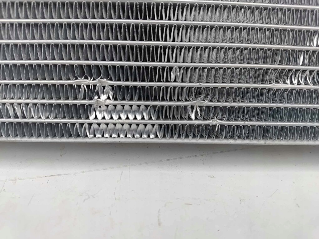 Audi q5 2 80a 2.0 додаткова радіатор води нова оригінальний номер 3835 Недорого