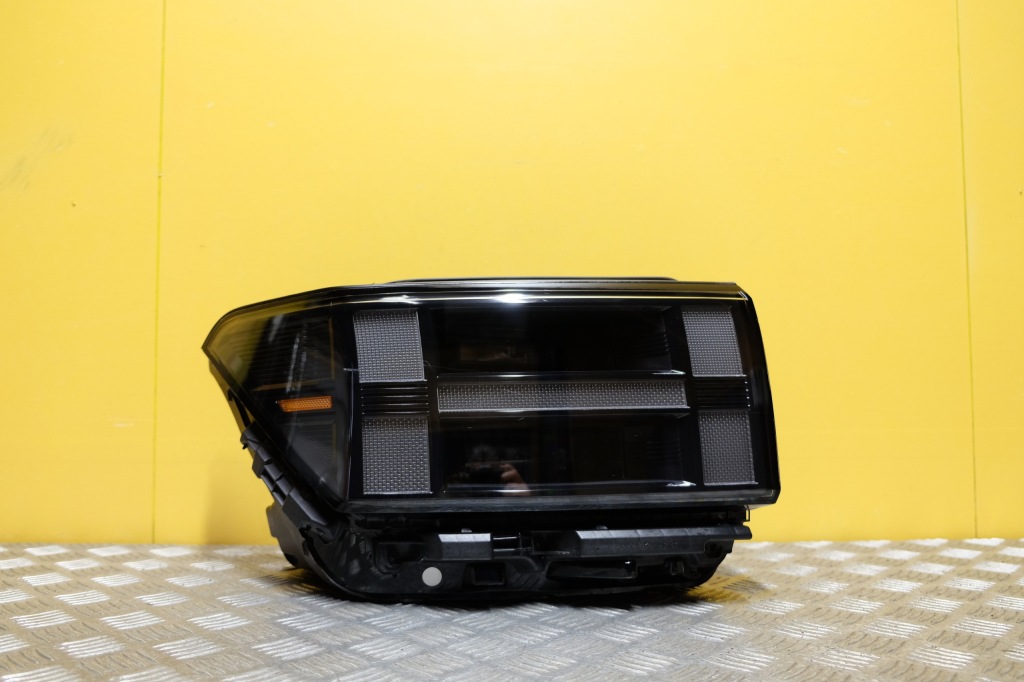 фото №1, Hyundai santa fe 2023 2024- фара лампа full led права usa