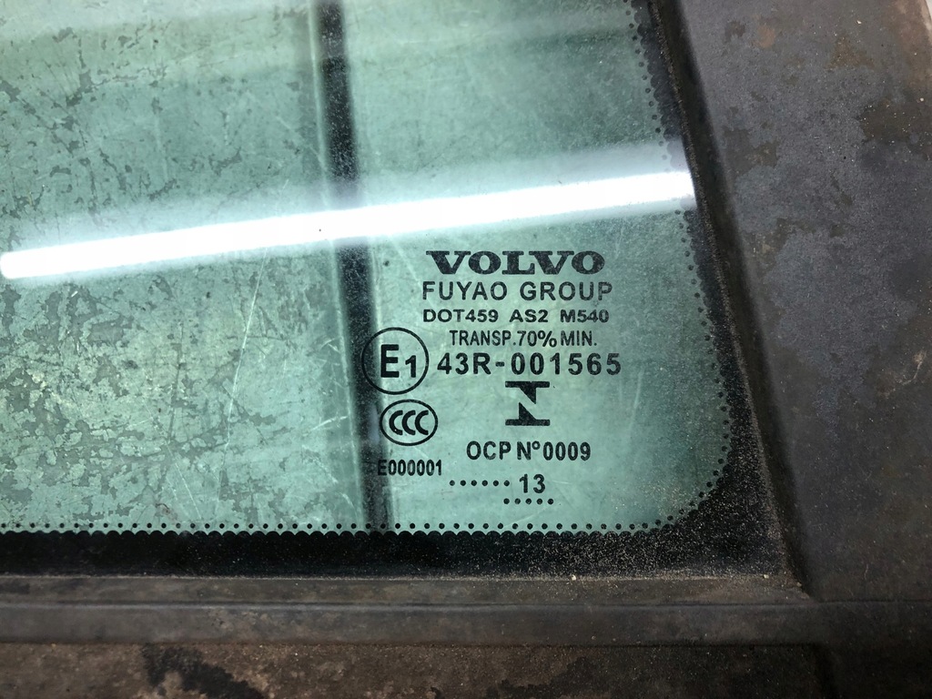 фото №2, Volvo s60 ii стекло правая задняя 2013r