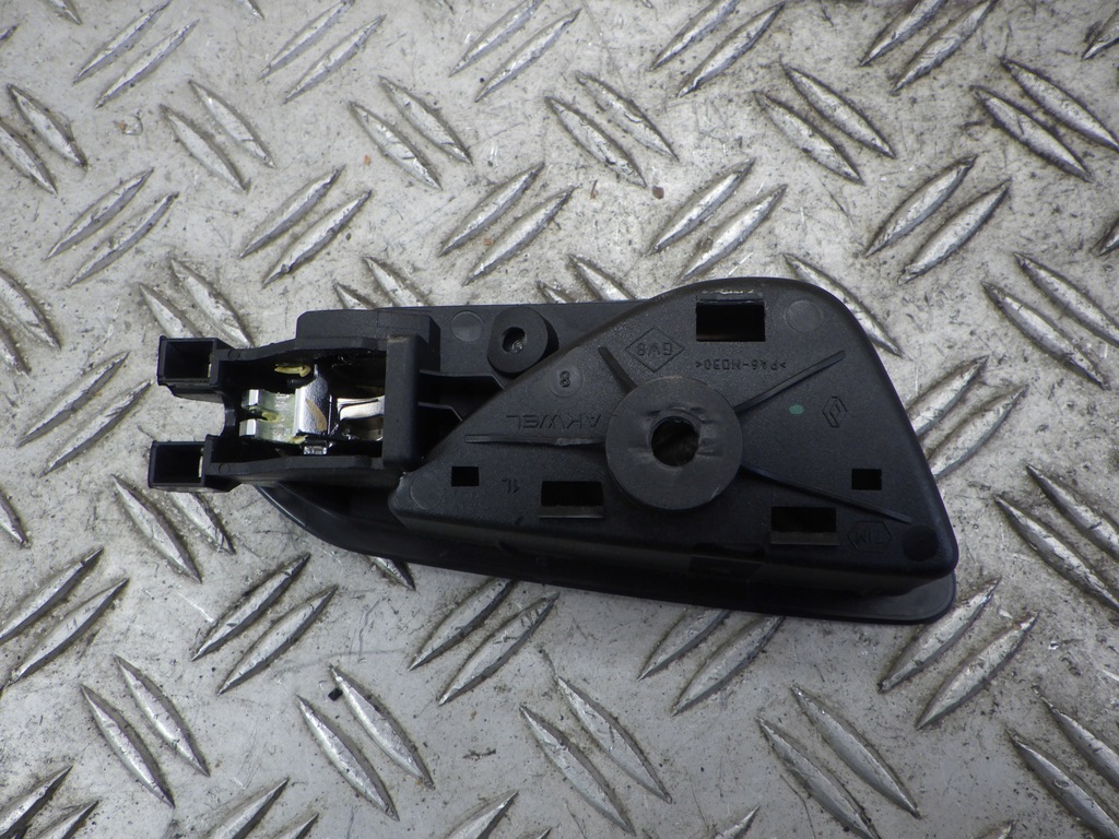 фото №2, Ручка внутренняя левая 806714209 renault clio v