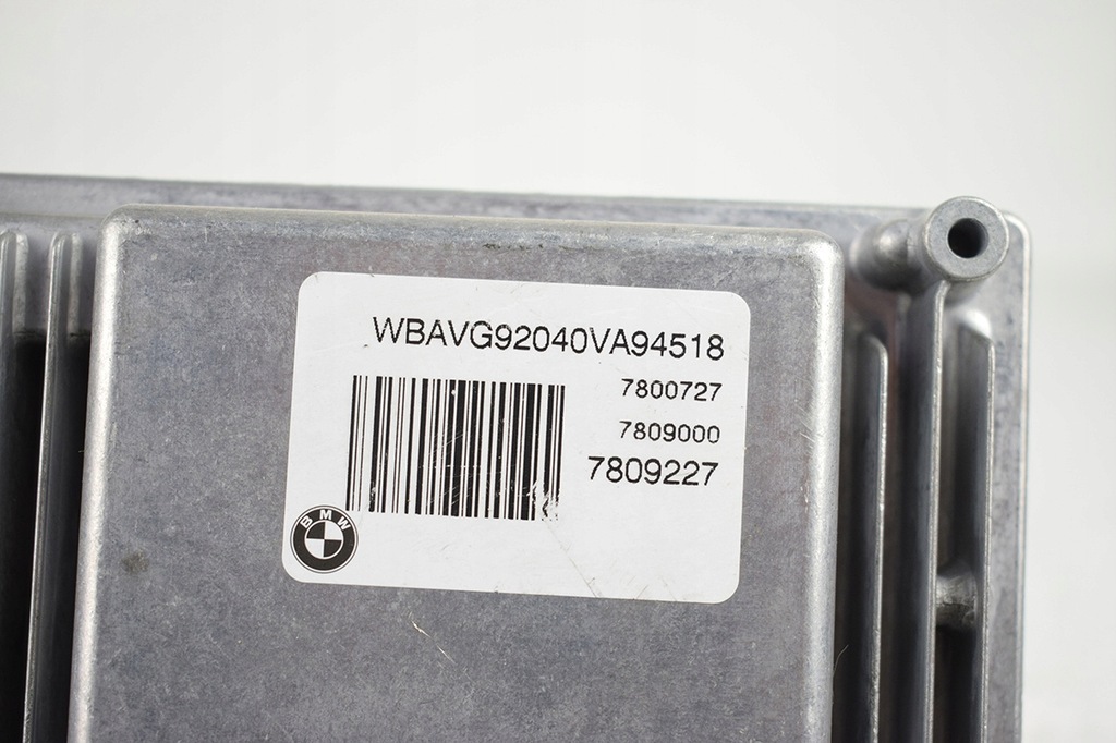 фото №5, Блок управления бортовой компьютер bmw 0281014238 7809000