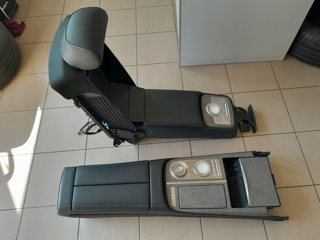 фото №9, Genesis g80 ii 2021- ev шторка обшивка багажника полка багажника обшивка