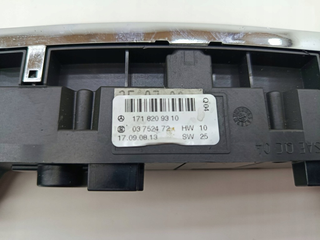 фото №7, Mercedes r171 панель світла awaryjych перемикач 1718209310