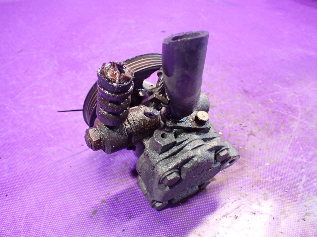 фото №4, Suzuki swift ii 96-04 1.0 g10a 53km насос усилителя