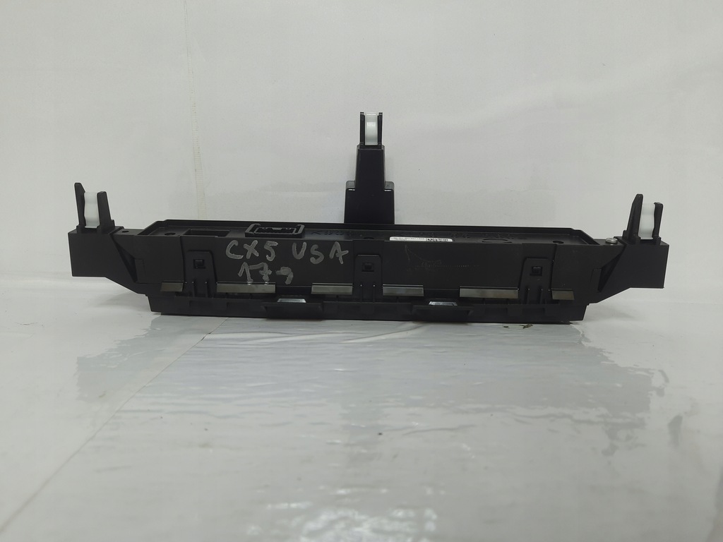 фото №8, Mazda cx5 ii 17- панель подогрев руля k12355260 usa