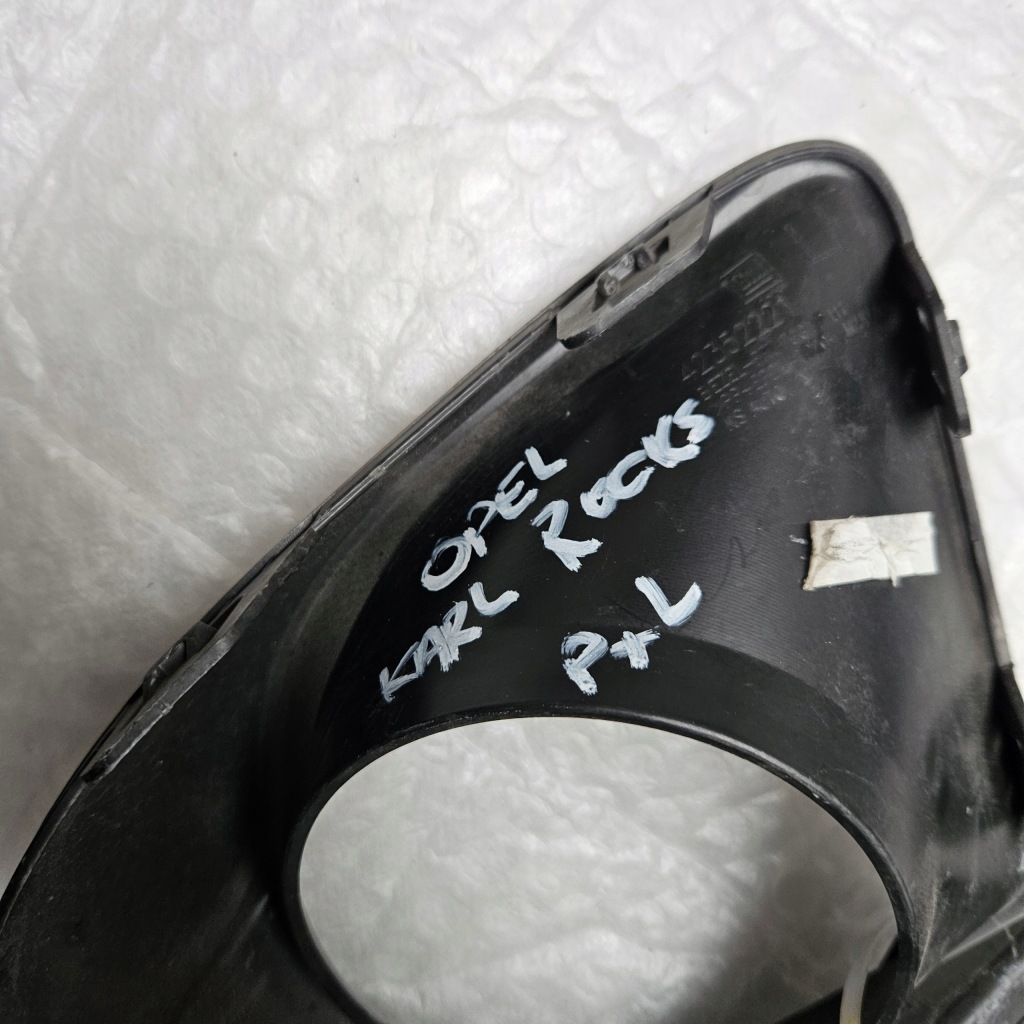 Решітка протитуманної фари ліва права opel karl rocks 15- 42352222 / 42352221 в Україні