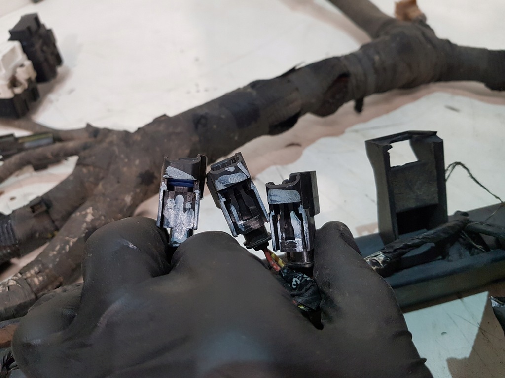 фото №6, Жгут двигателя jeep cherokee iii kj 3.7b eu